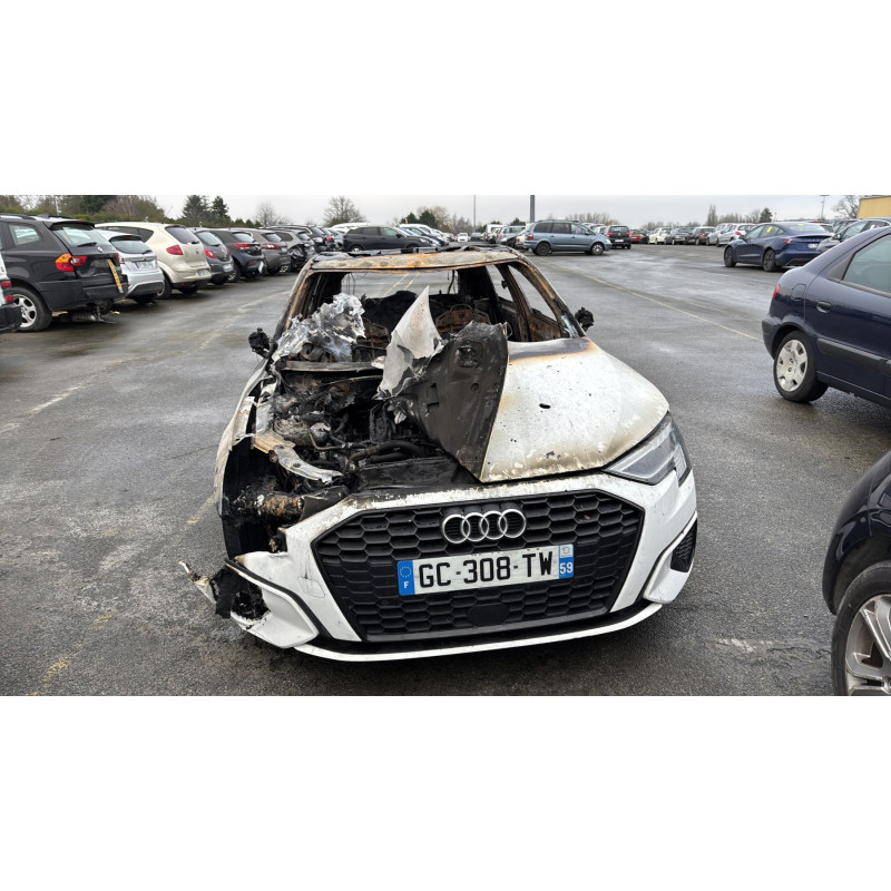 Pivot de moyeu avant gauche AUDI A3 4 Photo n°5