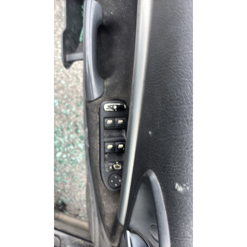 Malle/Hayon arriere CITROEN C5 1 Photo n°19
