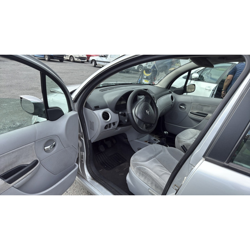 Porte avant droit CITROEN C3 1 Photo n°15