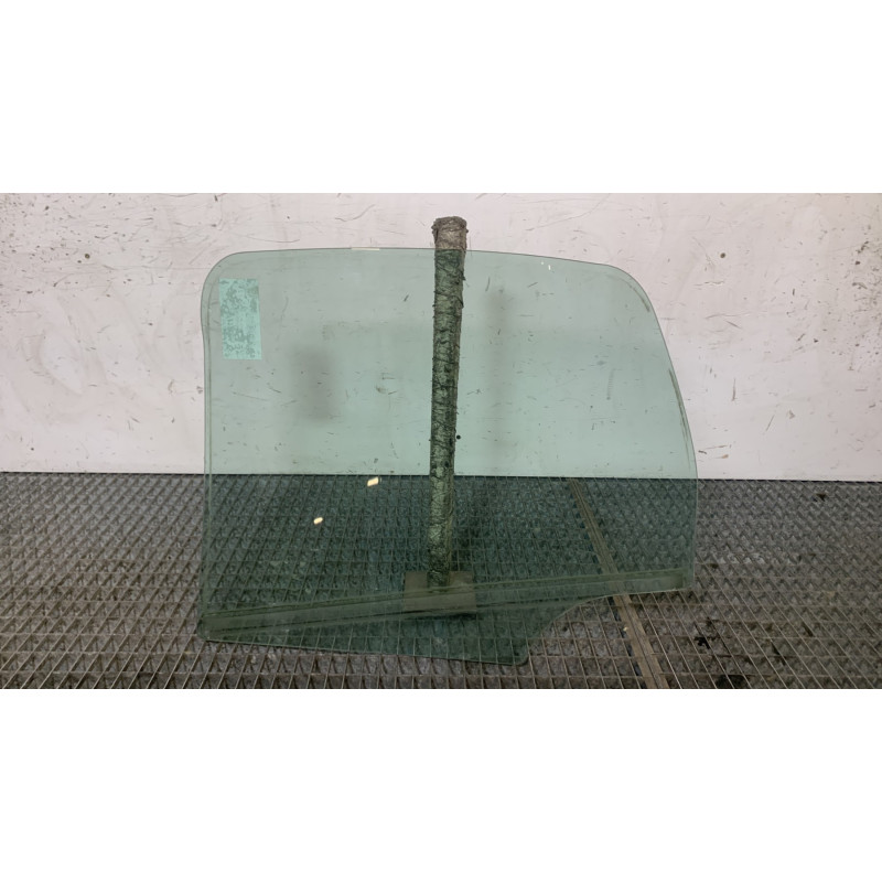 Vitre arriere droit CITROEN C3 1 Photo n°4