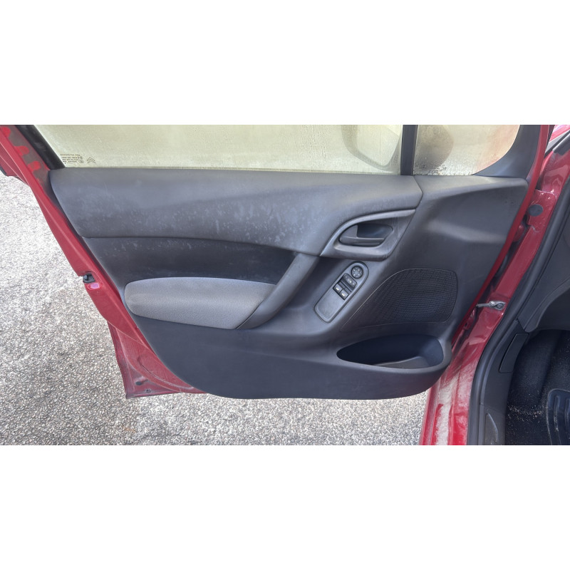 Attache ceinture avant gauche CITROEN C3 2 Photo n°12
