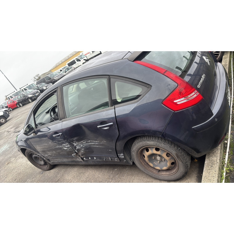 Attache ceinture avant droit CITROEN C4 1 Photo n°12