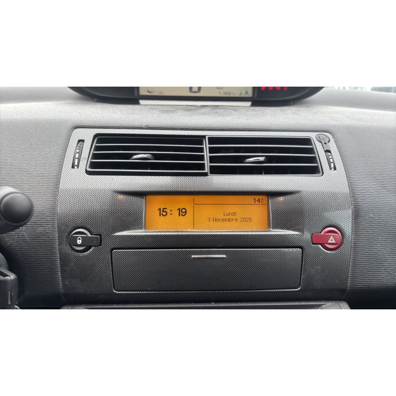 Attache ceinture avant droit CITROEN C4 1 Photo n°19