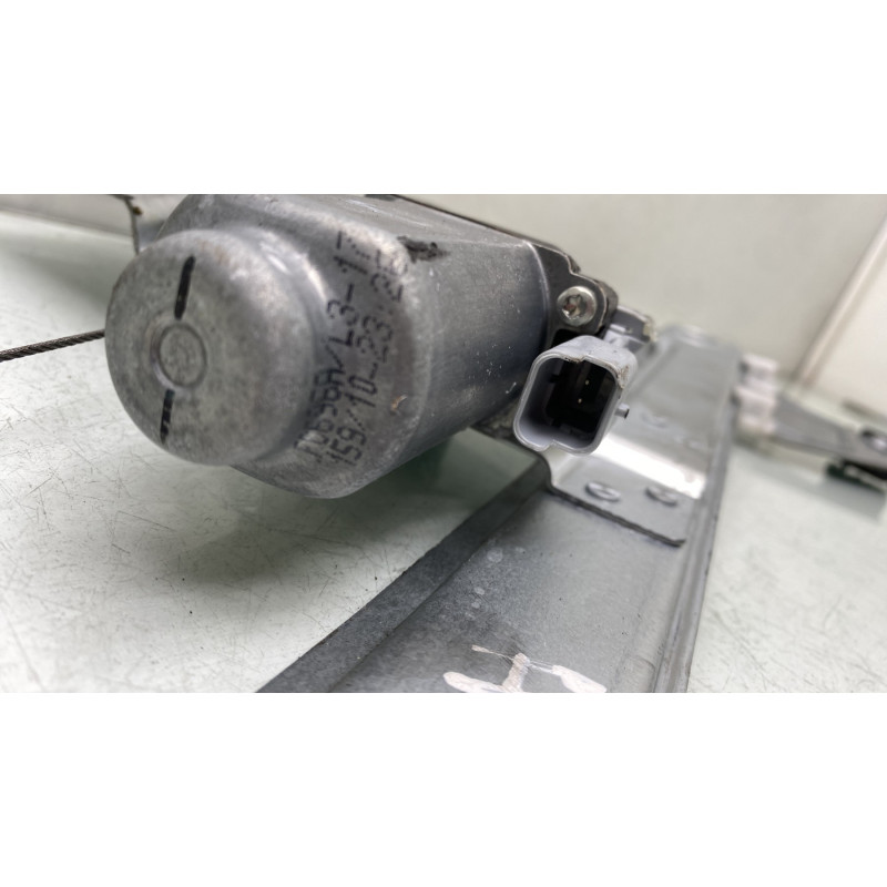 Leve vitre electrique avant droit CITROEN BERLINGO 2 Photo n°5