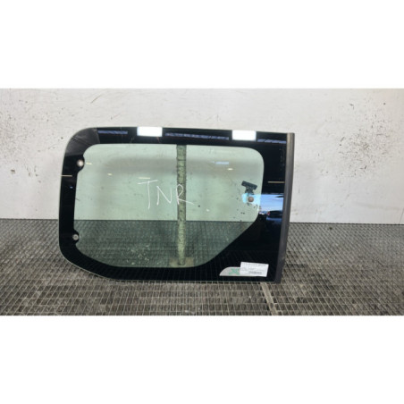 Vitre arriere gauche CITROEN BERLINGO 2 Photo n°1