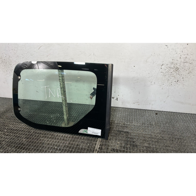 Vitre arriere gauche CITROEN BERLINGO 2 Photo n°3