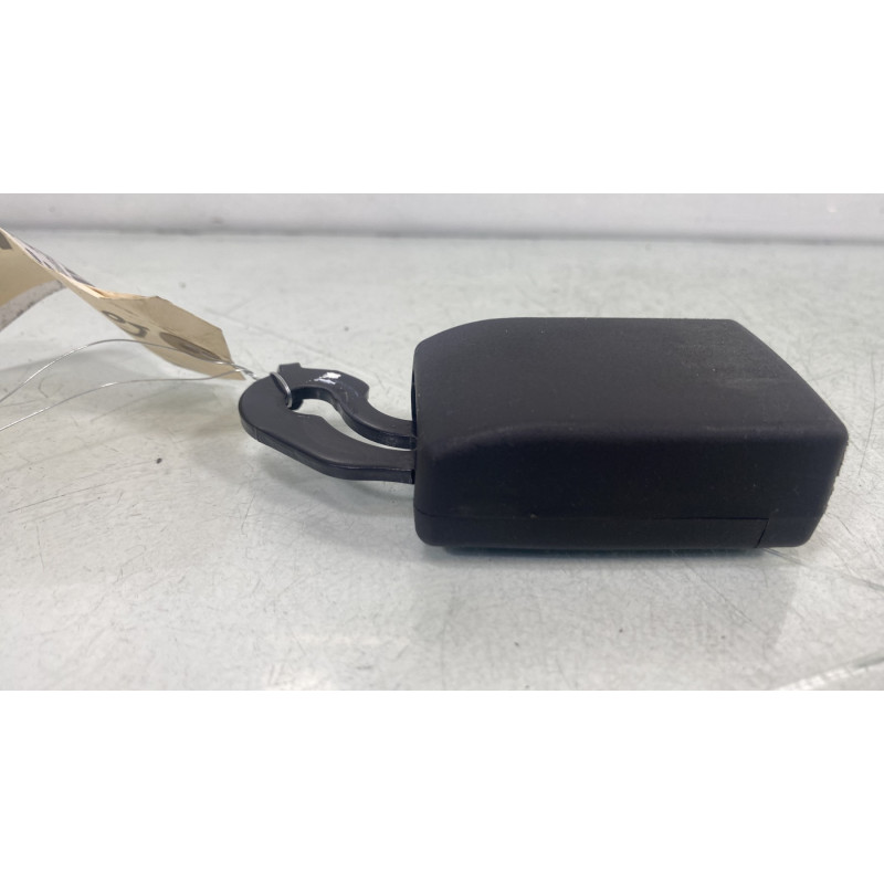 Attache ceinture arriere gauche CITROEN BERLINGO 2 Photo n°3
