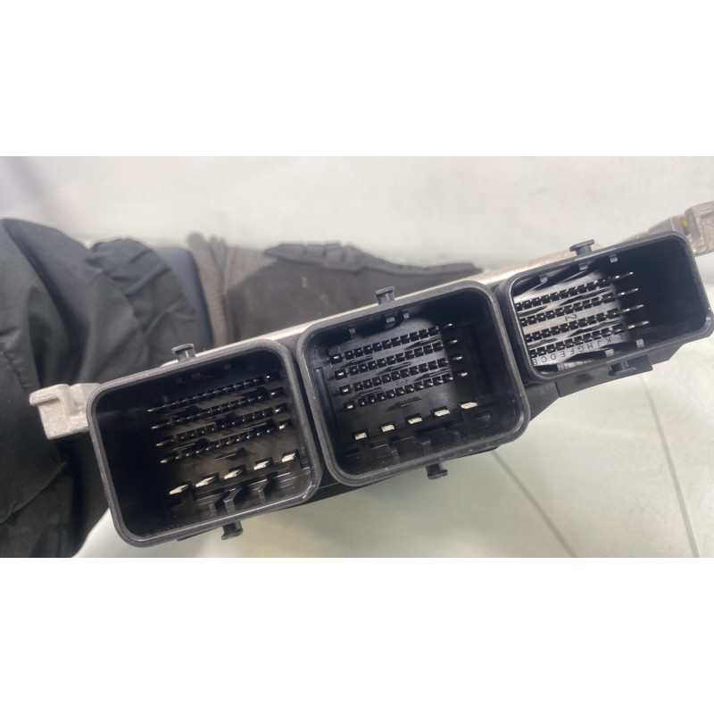 Calculateur moteur CITROEN BERLINGO 2 Photo n°4
