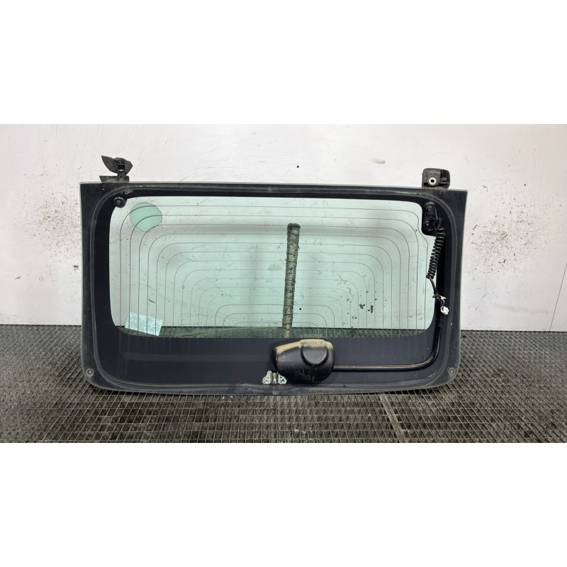 Lunette arriere CITROEN C1 1 Photo n°8