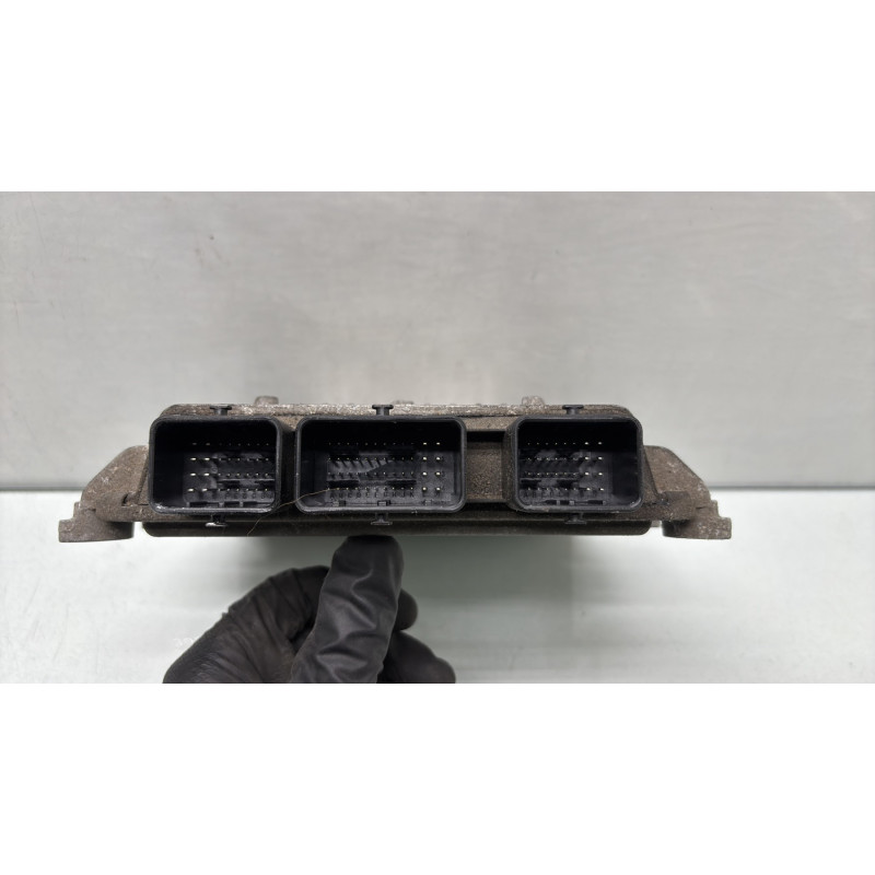Calculateur moteur CITROEN C2 Photo n°3