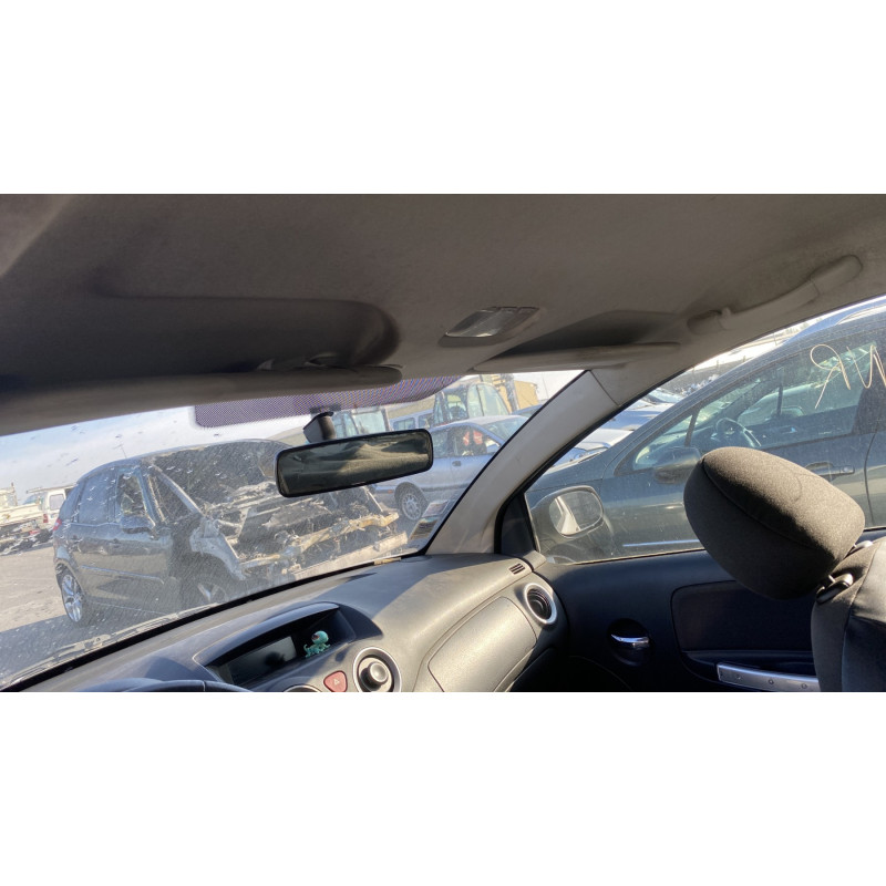 Vitre avant droit CITROEN C2 Photo n°17