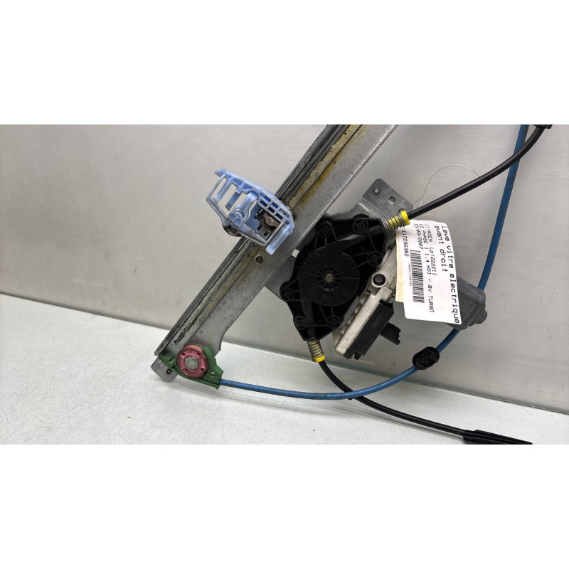 Leve vitre electrique avant droit CITROEN C2 Photo n°4