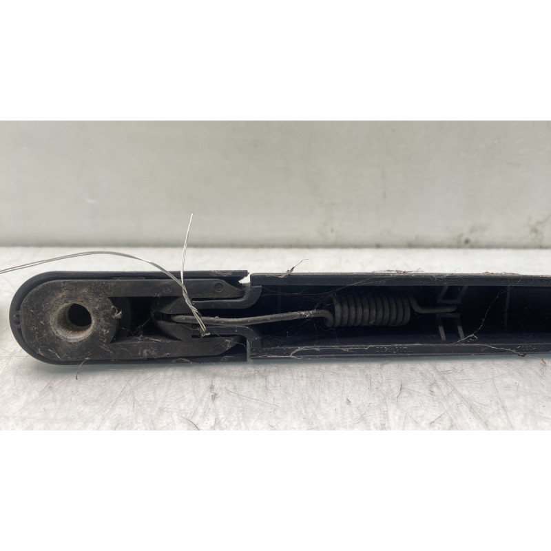 Bras essuie glace arriere RENAULT CLIO 2 Photo n°2