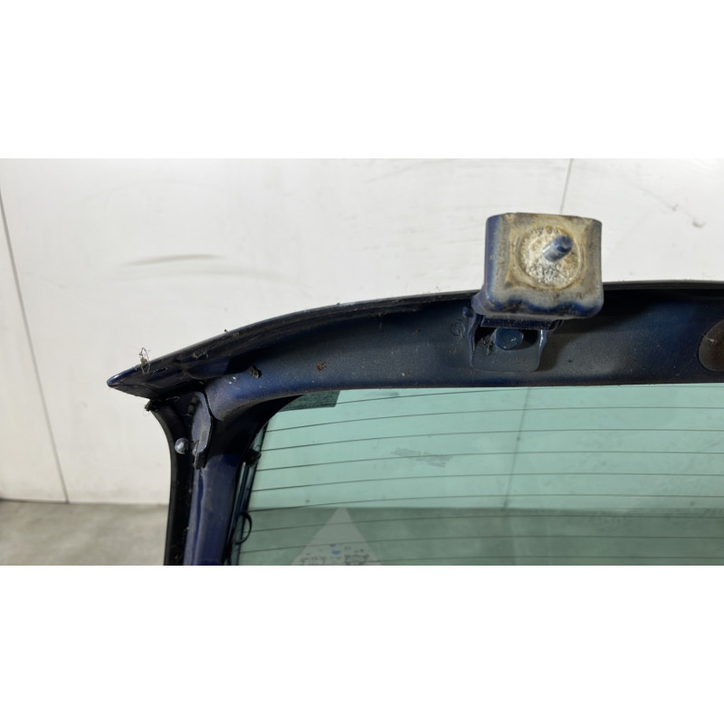 Malle/Hayon arriere RENAULT CLIO 2 Photo n°6