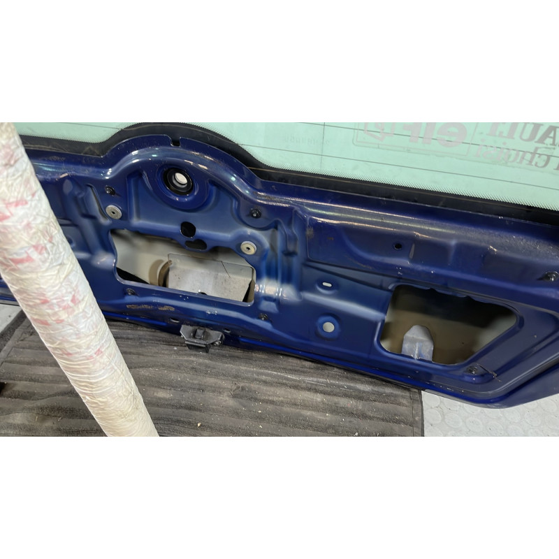 Malle/Hayon arriere RENAULT CLIO 2 Photo n°8