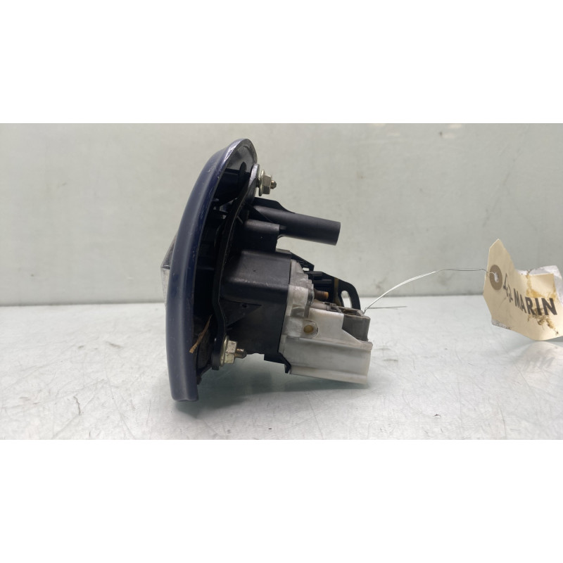 Bouton de coffre RENAULT CLIO 2 Photo n°3