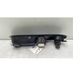 Interrupteur de leve vitre avant droit RENAULT CLIO 2