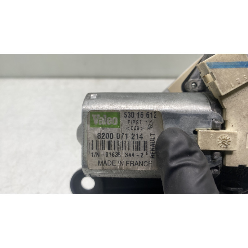 Moteur essuie glace arriere RENAULT CLIO 2 Photo n°5