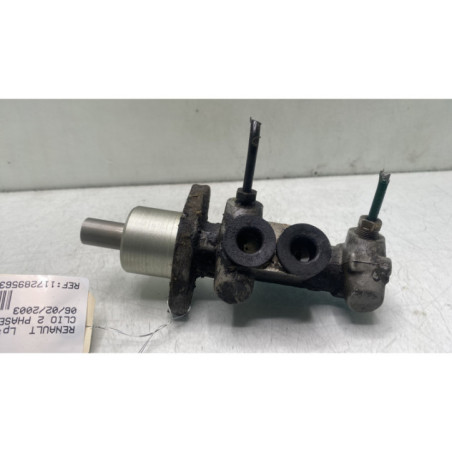 Maitre cylindre (freinage) RENAULT CLIO 2
