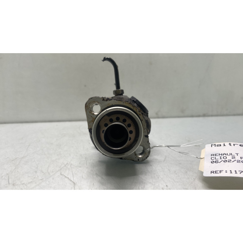 Maitre cylindre (freinage) RENAULT CLIO 2 Photo n°3