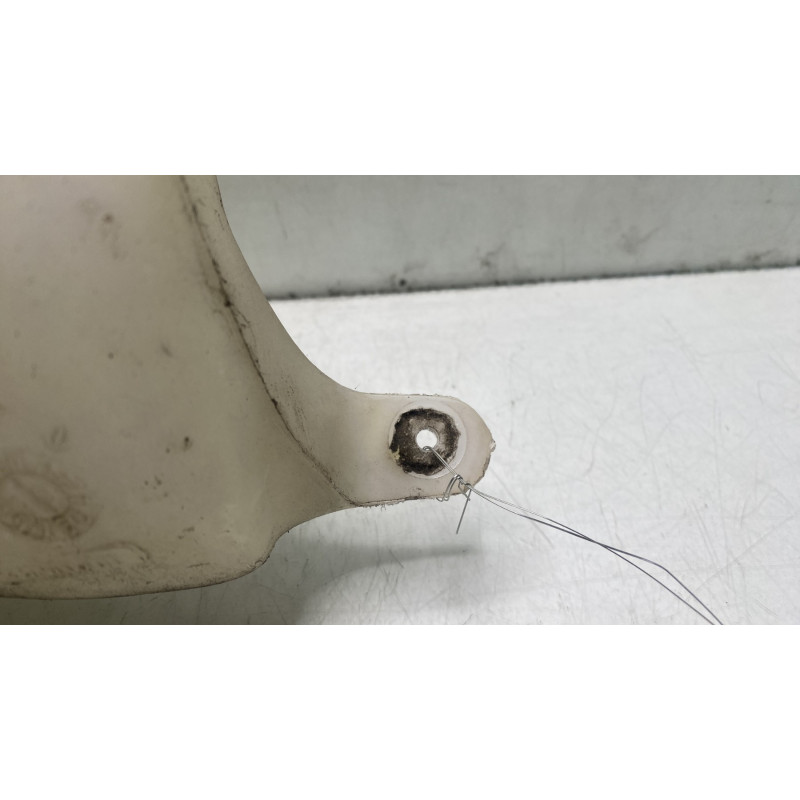 Vase de lave glace RENAULT CLIO 2 Photo n°3