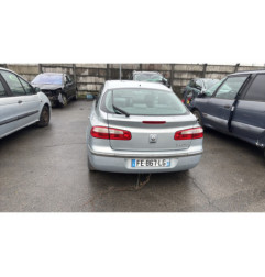 Pare boue avant gauche RENAULT LAGUNA 2