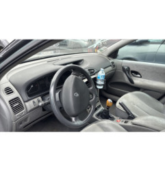 Pare boue avant gauche RENAULT LAGUNA 2