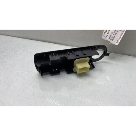 Interrupteur de leve vitre avant gauche RENAULT CLIO 4