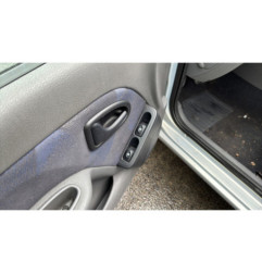 Retroviseur gauche RENAULT CLIO 2
