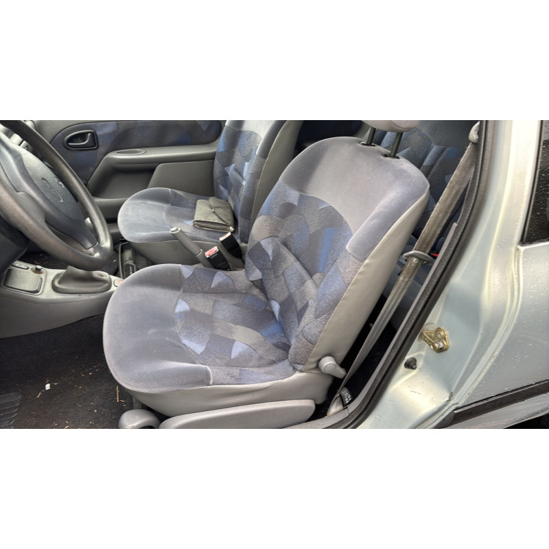 Retroviseur gauche RENAULT CLIO 2 Photo n°16