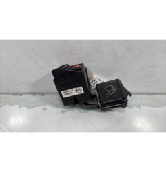 Attache ceinture arriere gauche RENAULT CLIO 2 Photo n°1