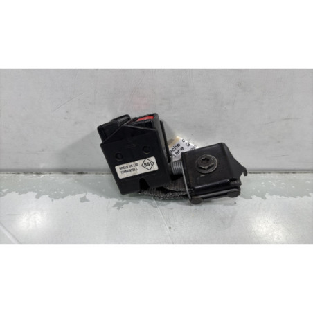 Attache ceinture arriere gauche RENAULT CLIO 2 Photo n°1