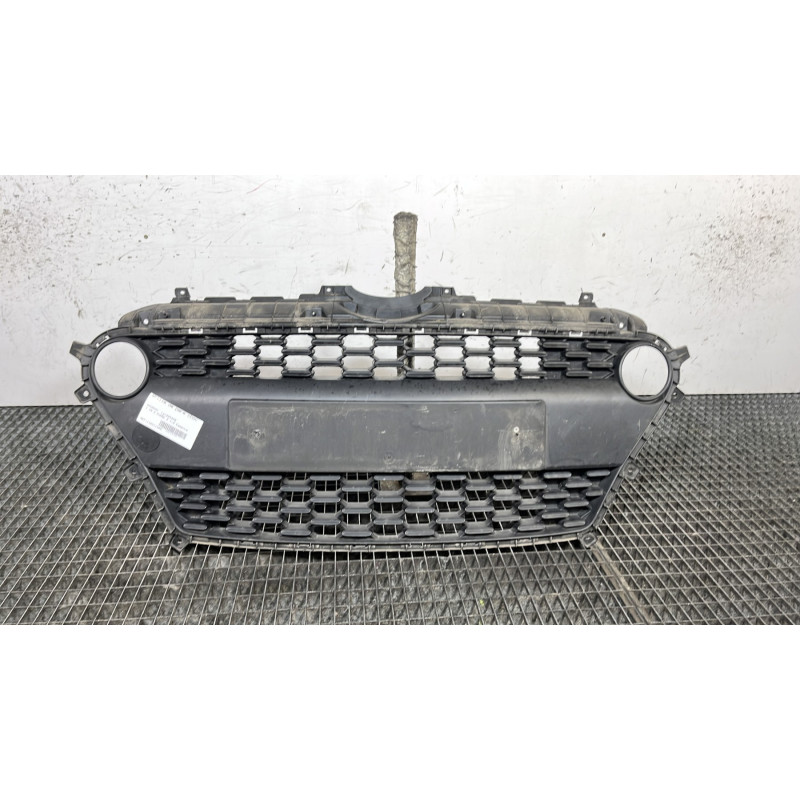 Grille de pare choc HYUNDAI I 10 2 Photo n°1