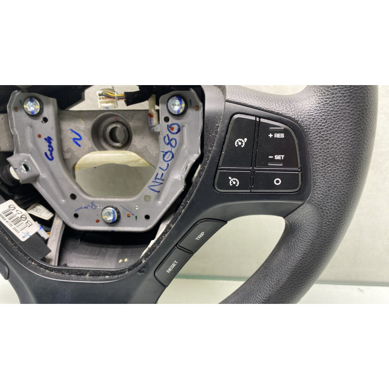 Volant HYUNDAI I 10 2 Photo n°3