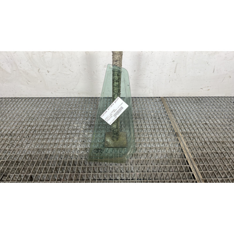 Custode arriere gauche (porte) RENAULT CLIO 3 Photo n°1
