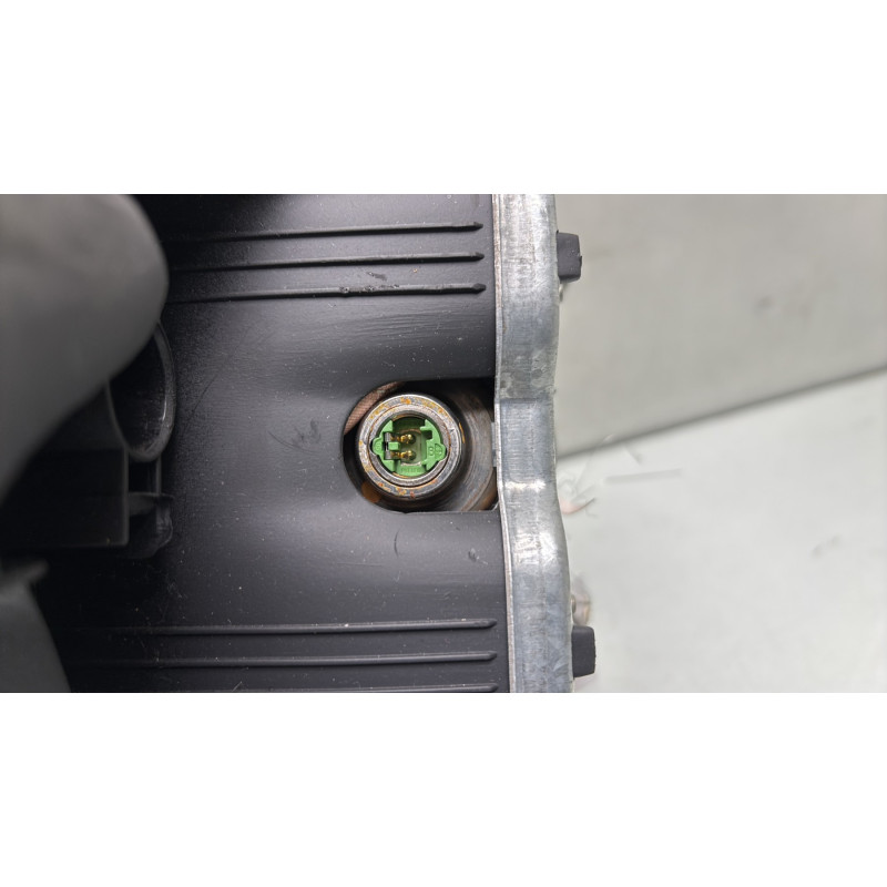 Air bag conducteur RENAULT CLIO 3 Photo n°3