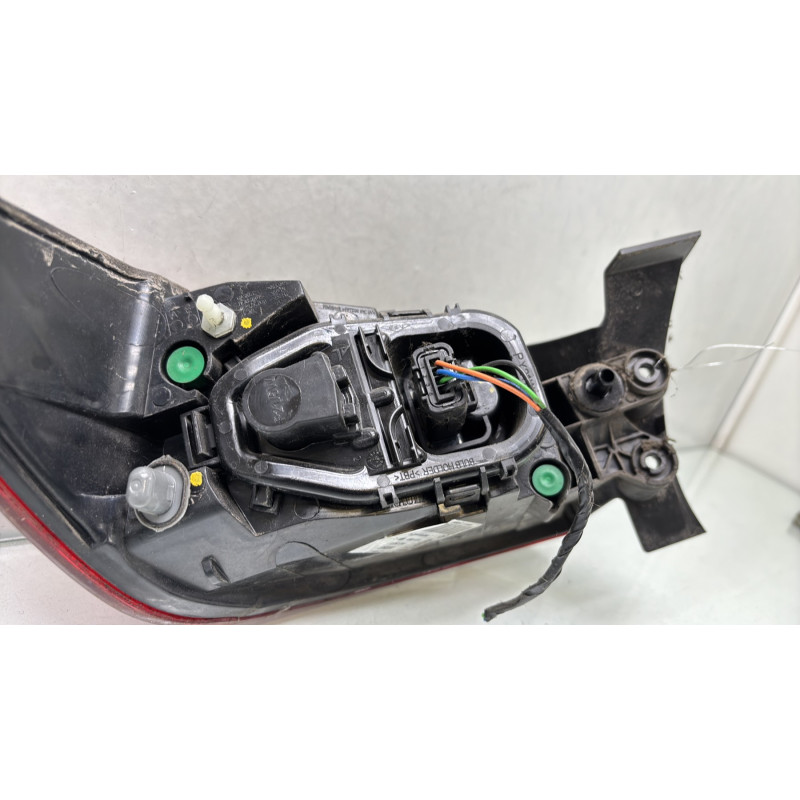 Feu arriere principal droit (feux) RENAULT CLIO 4 Photo n°4