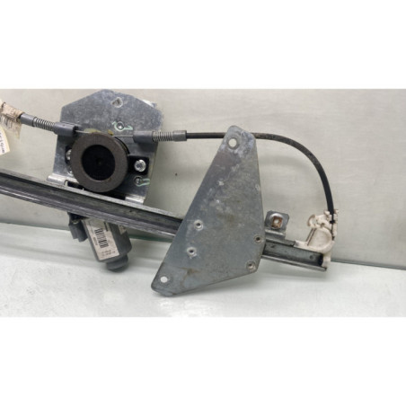 Leve vitre electrique avant droit PEUGEOT 107