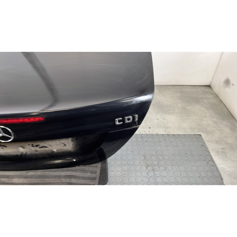 Malle/Hayon arriere MERCEDES CLASSE CLK 209 Photo n°4