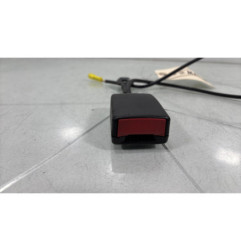 Attache ceinture avant droit MERCEDES CLASSE CLK 209