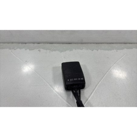 Attache ceinture avant gauche MERCEDES CLASSE CLK 209