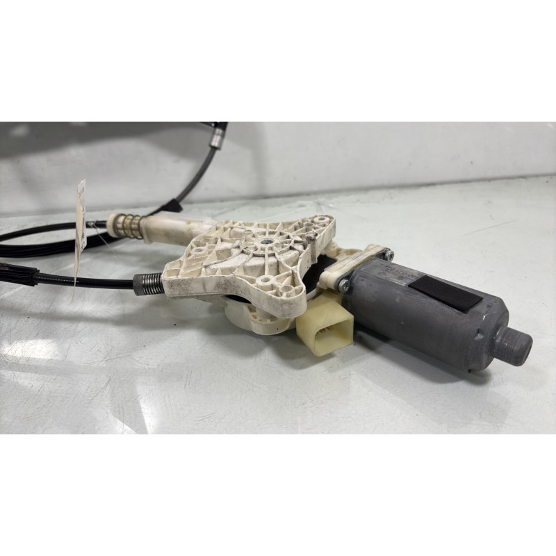Leve vitre electrique avant gauche MERCEDES CLASSE CLK 209 Photo n°2