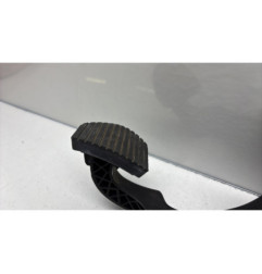 Pedale d'embrayage PEUGEOT 208 1