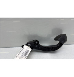 Pedale d'embrayage PEUGEOT 208 1