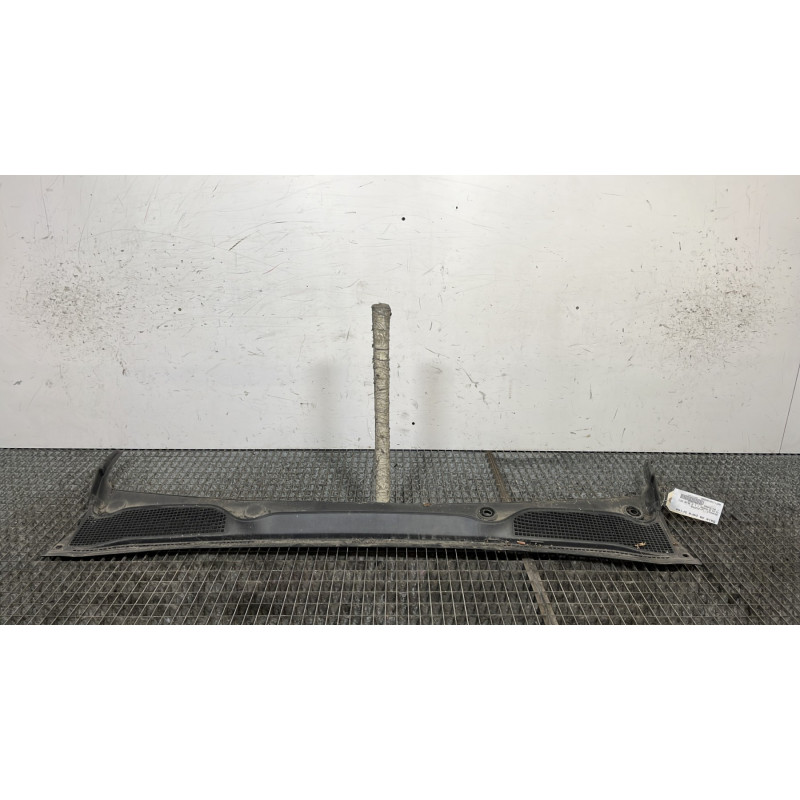 Baie de pare brise RENAULT CLIO 5 Photo n°1