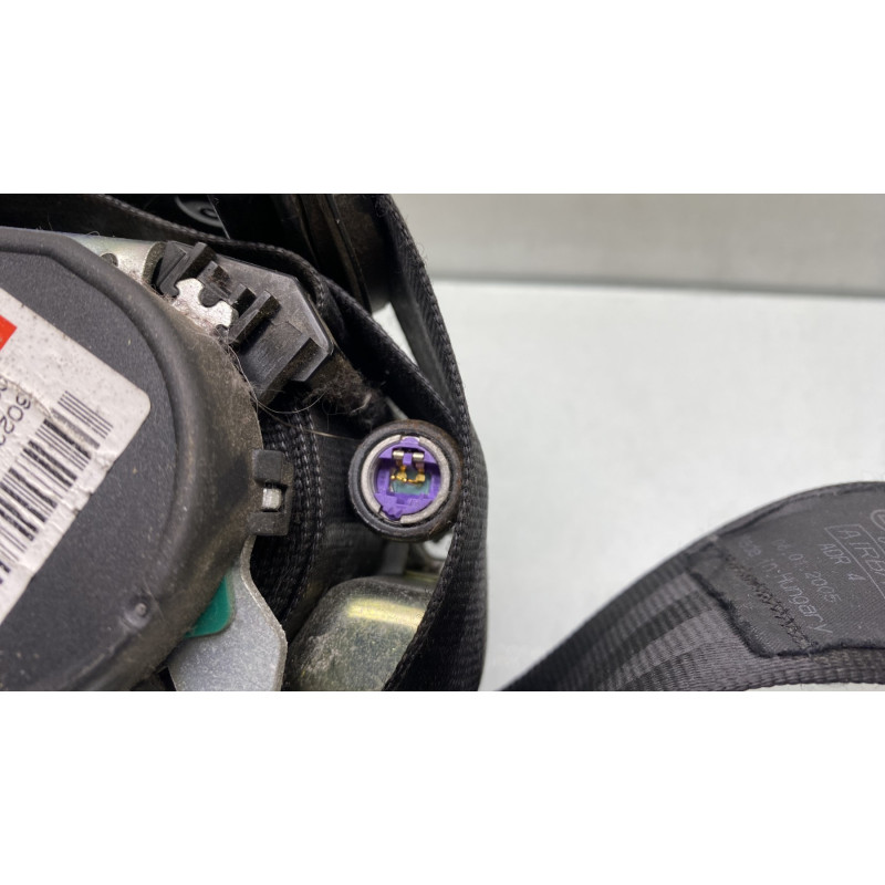 Pretensionneur de ceinture avant gauche VOLKSWAGEN GOLF 5 Photo n°4