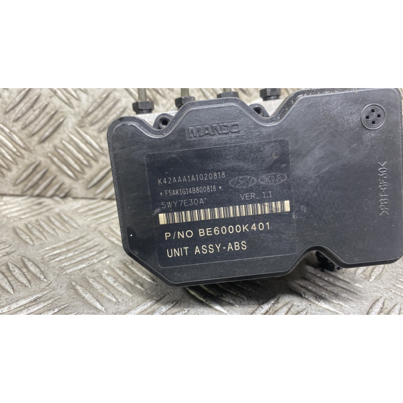 Bloc ABS (freins anti-blocage) HYUNDAI I 10 1 Photo n°3