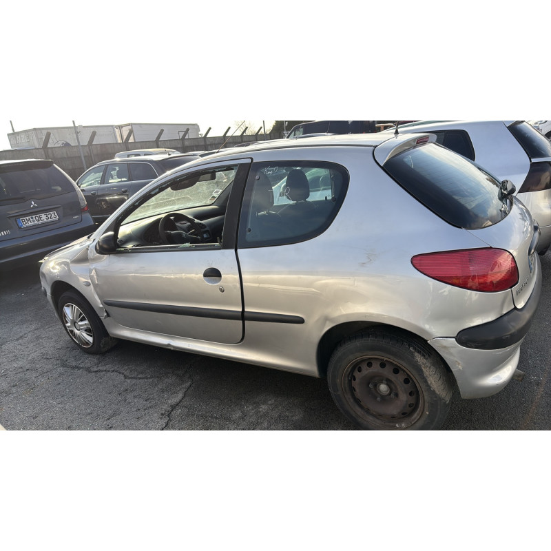 Bras essuie glace arriere PEUGEOT 206 Photo n°9