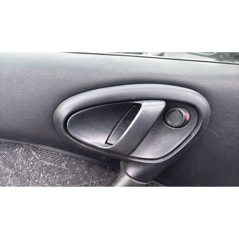 Porte avant gauche CITROEN XSARA Photo n°16