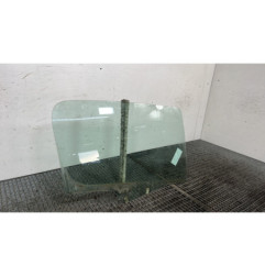 Vitre arriere droit PEUGEOT 307